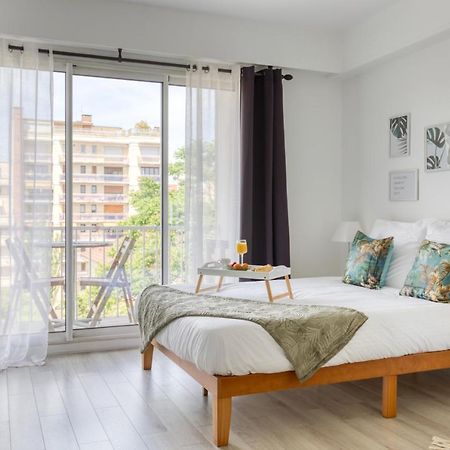 Zzzen Aux Portes De Paris Avec Parking Et Netflix Vincennes Exterior foto